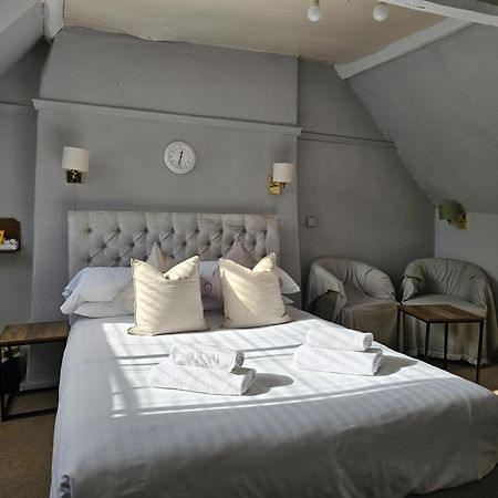 Castle View Hotel Чепстоу Экстерьер фото